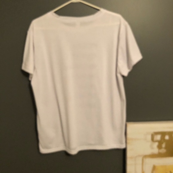 (3/$25) White graphic t-shirt (XL) - Picture 3 of 3